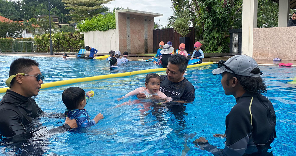 swimming class sri mahligai session